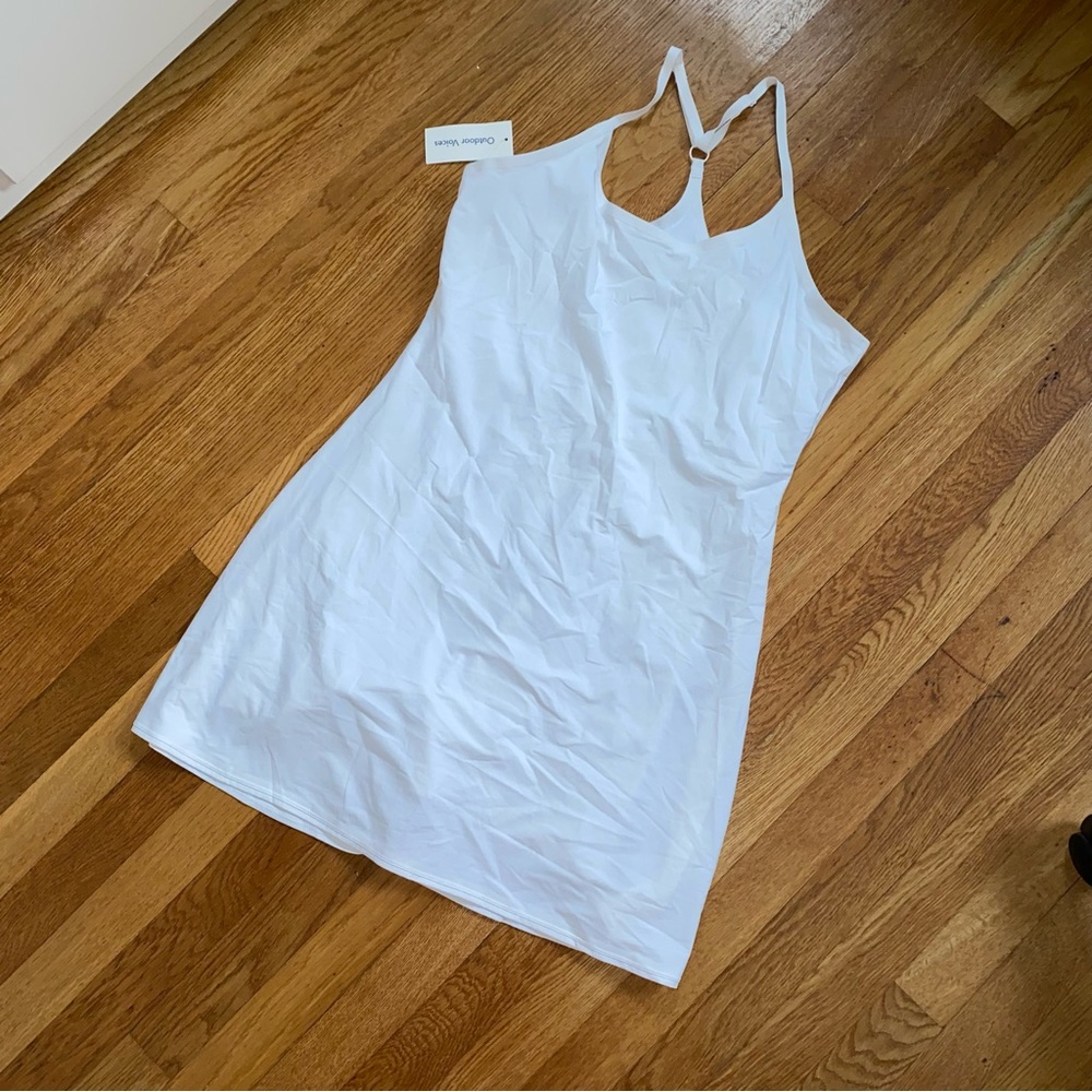 Brand New Never Worn NWT Outdoor Voices OV Exercise Dress L
